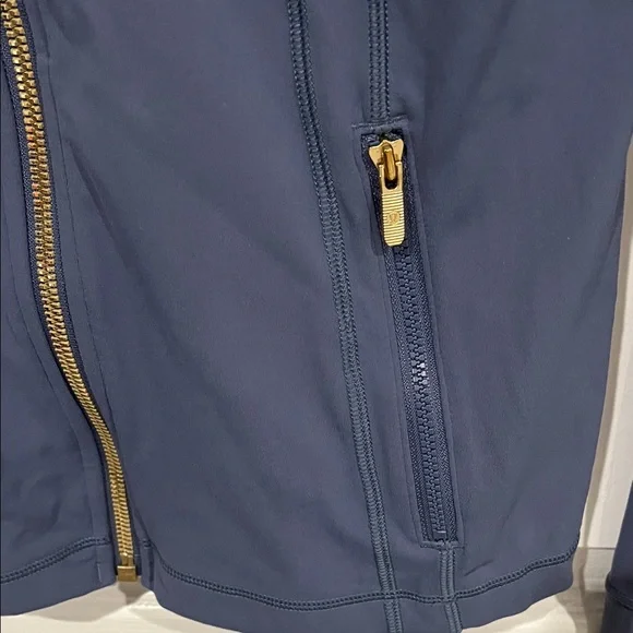Lululemon define jacket *Nulu* in color shade/gold - Picture 8 of 16